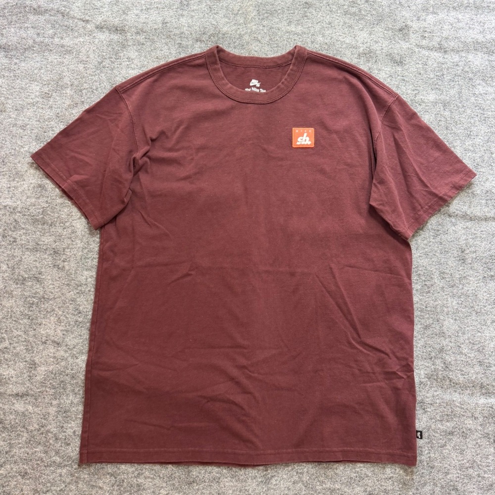 Nike SB Mens Large Loose Fit Logo Patch T-Shirt Burgundy Maroon Skateboarding